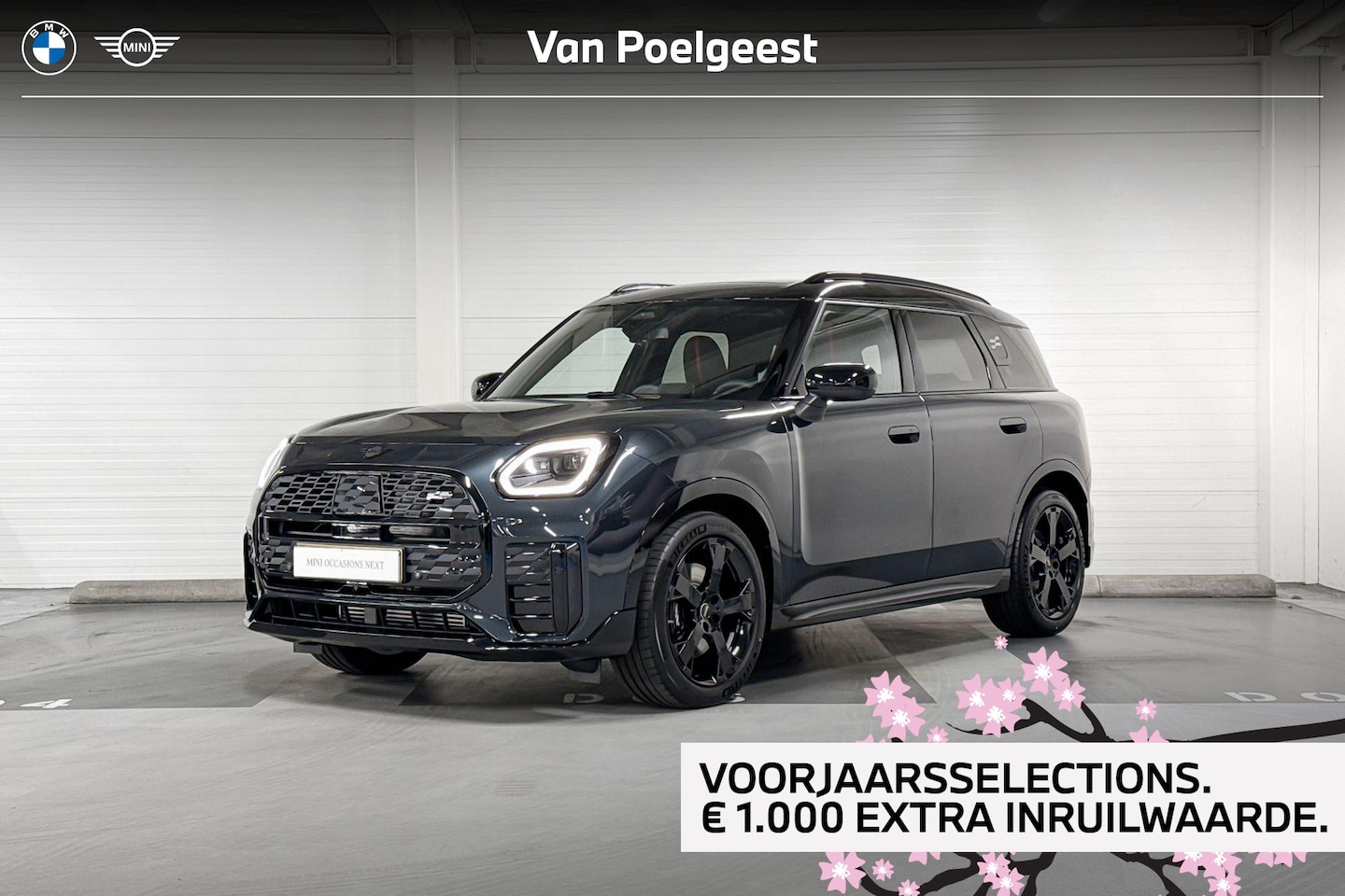 MINI Countryman - C | John Cooper Works Uitvoering | Pakket M | 19" Runway Spoke Jet Black - AutoWereld.nl