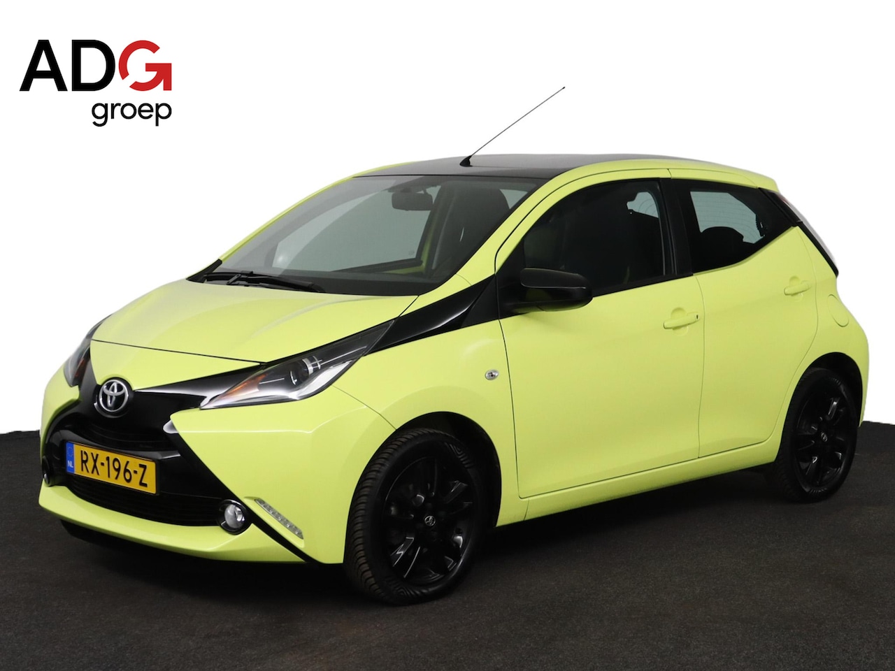 Toyota Aygo - 1.0 VVT-i x-cite | Automaat | Parkeer camera | Bluetooth | - AutoWereld.nl