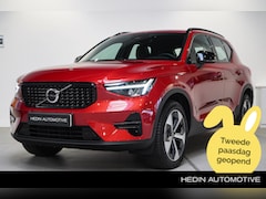 Volvo XC40 - 2.0 B4 Plus Dark | Parkeercamera | Pilot Assist | BLIS | Stoel- stuurverwarming | Trekhaak