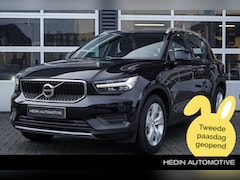 Volvo XC40 - 2.0 T4 AWD Momentum | Glazen schuifdak | Parkeercamera | AWD | Cruise Control | Trekhaak |