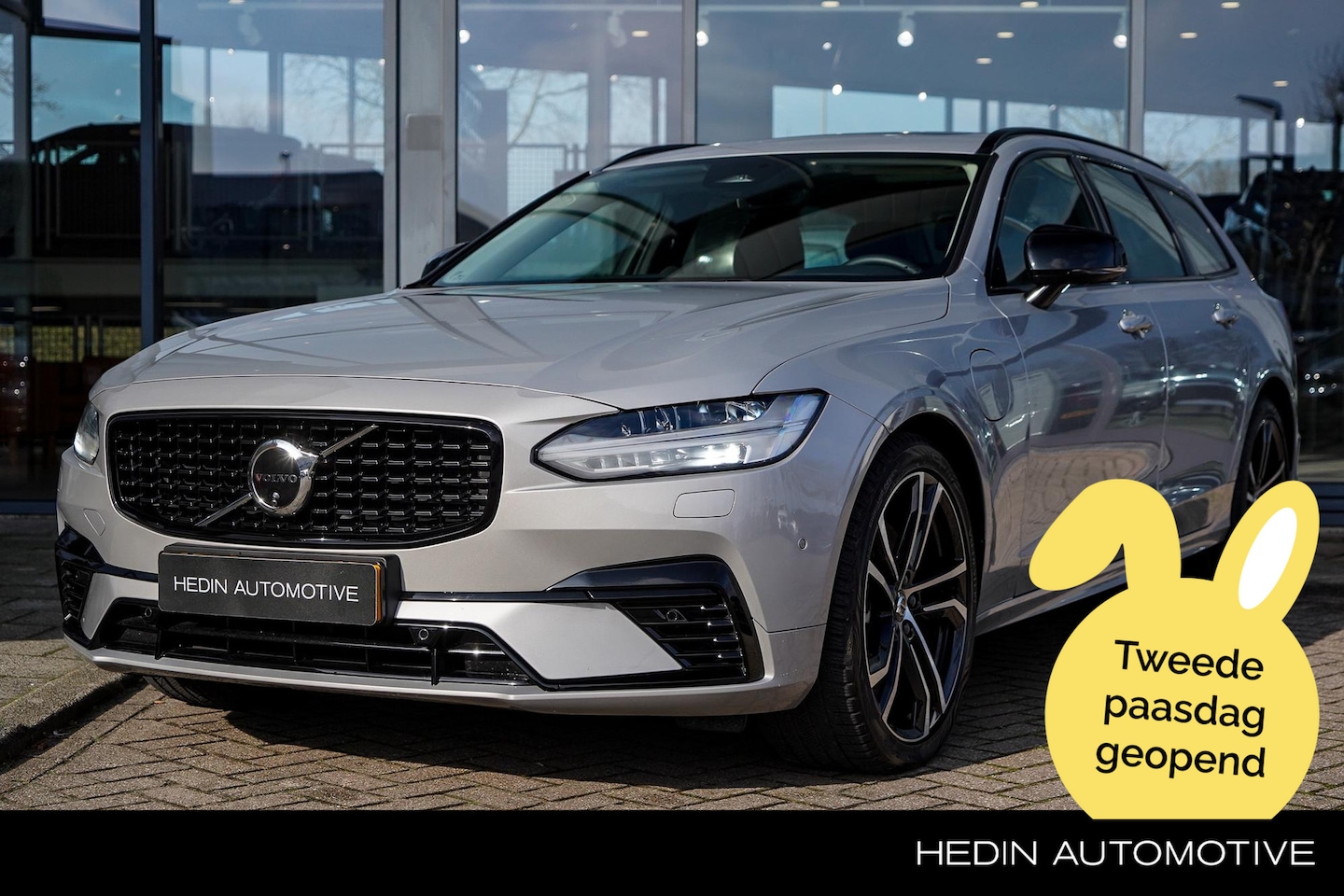 Volvo V90 - 2.0 T8 Plug-in hybrid AWD Ultra Dark | Elek. Stoelen & Geheugen | Panorama Dak | Stoel & S - AutoWereld.nl