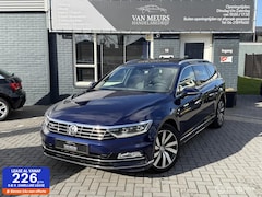 Volkswagen Passat Variant - 1.4 TSI Highline Business R, Trekhaak, Panodak, apk 10.2026