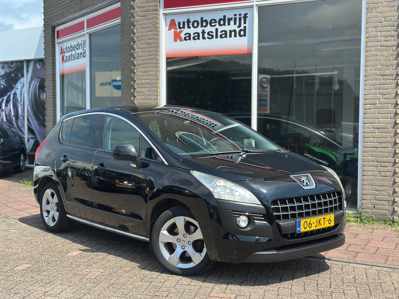 Peugeot 3008 - 1.6 16V Première - Pano - Clima - Cruise - - AutoWereld.nl