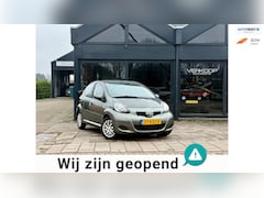 Toyota Aygo - 1.0-12V Aspiration Green luxe Uitvoering AUTOMAAT