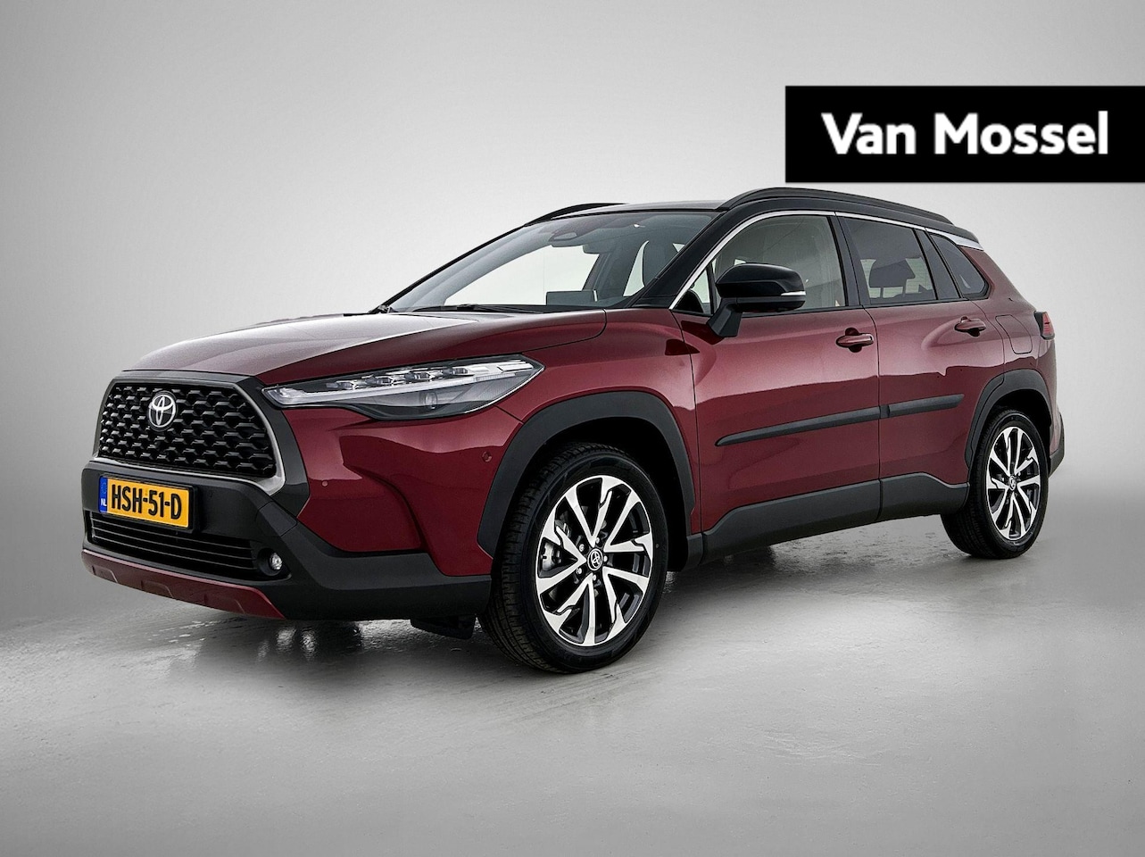 Toyota Corolla Cross - Hybrid Executive 200PK | Automaat | Panoramadak | JBL Audiosysteem | Inclusief Winterset | - AutoWereld.nl