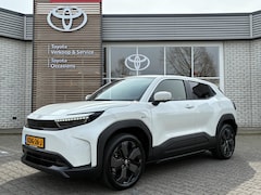 Toyota Urban Cruiser - EXECUTIVE 61 KWH NIEUW & DIREECT LEVERBAAR PANO-DAK STOEL/STUURVERW 360° CAMERA PARK-SENSO