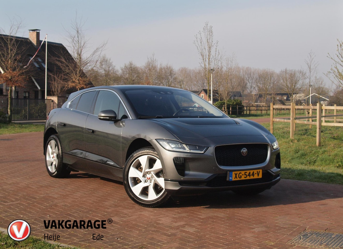 Jaguar I-PACE - EV400 SE 90 kWh | Panoramadak | Camera | Head-Up Display | Meridian Audio | Stoelmemory | - AutoWereld.nl