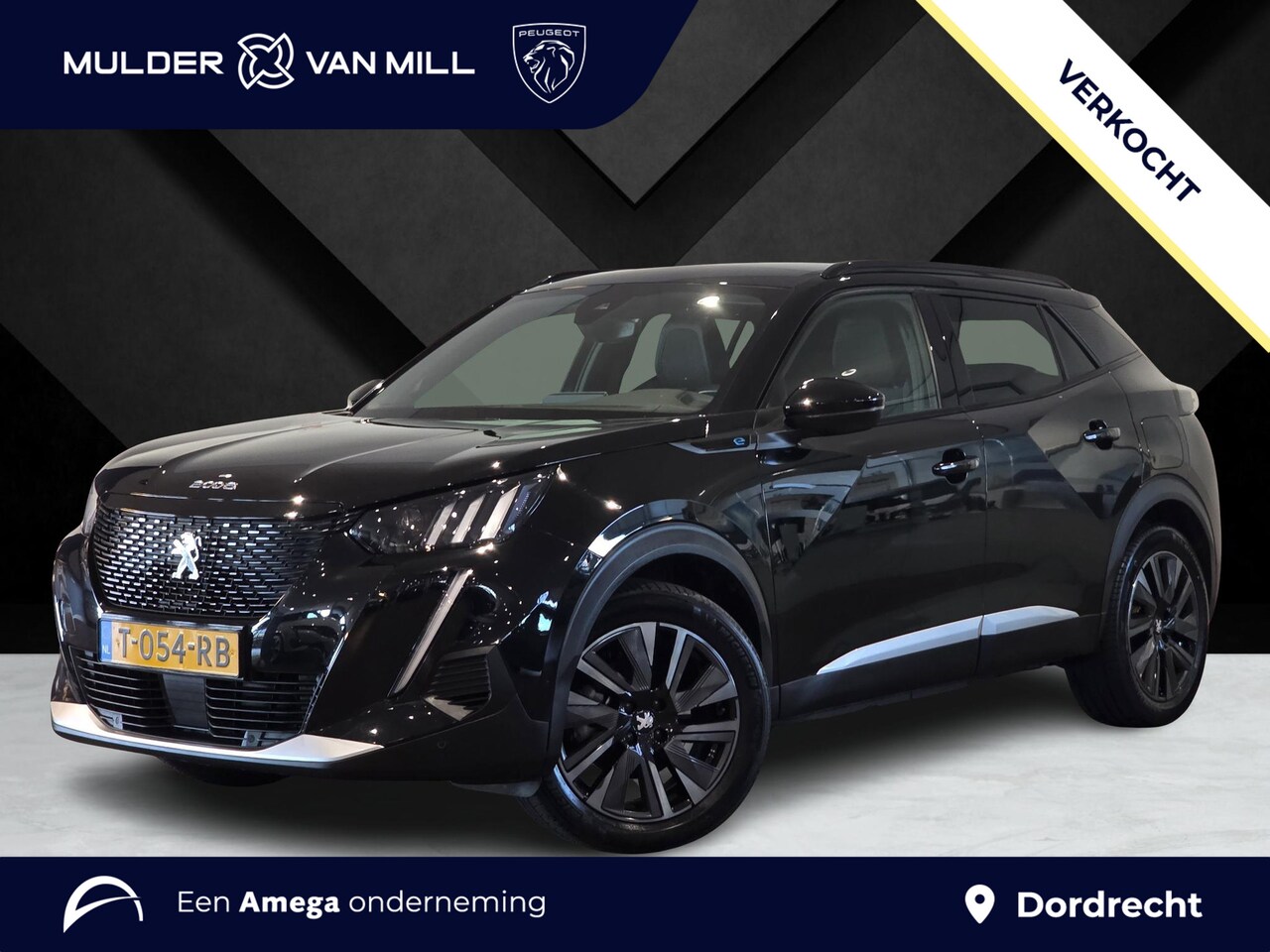 Peugeot e-2008 - GT EV 50kWh 136pk AUTOMAAT | SCHUIF/KANTELDAK | STOELVERW. | 18" EVISSA | CLIMA | NAVI | C - AutoWereld.nl
