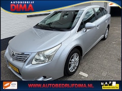 Toyota Avensis Wagon - 1.6 VVTi Comfort/ Navi/ Airco/ Trekhaak