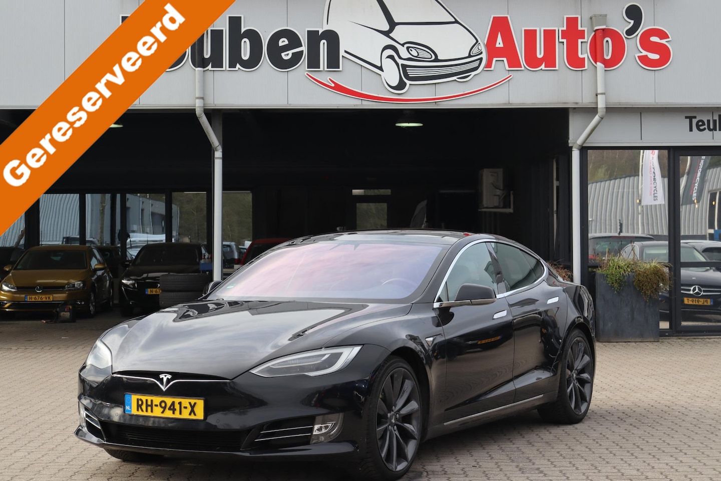 Tesla Model S - 75D Base 84,3% SOH, Panoramadak, Schuif- kanteldak, Camera, Cruise control, Climate contro - AutoWereld.nl
