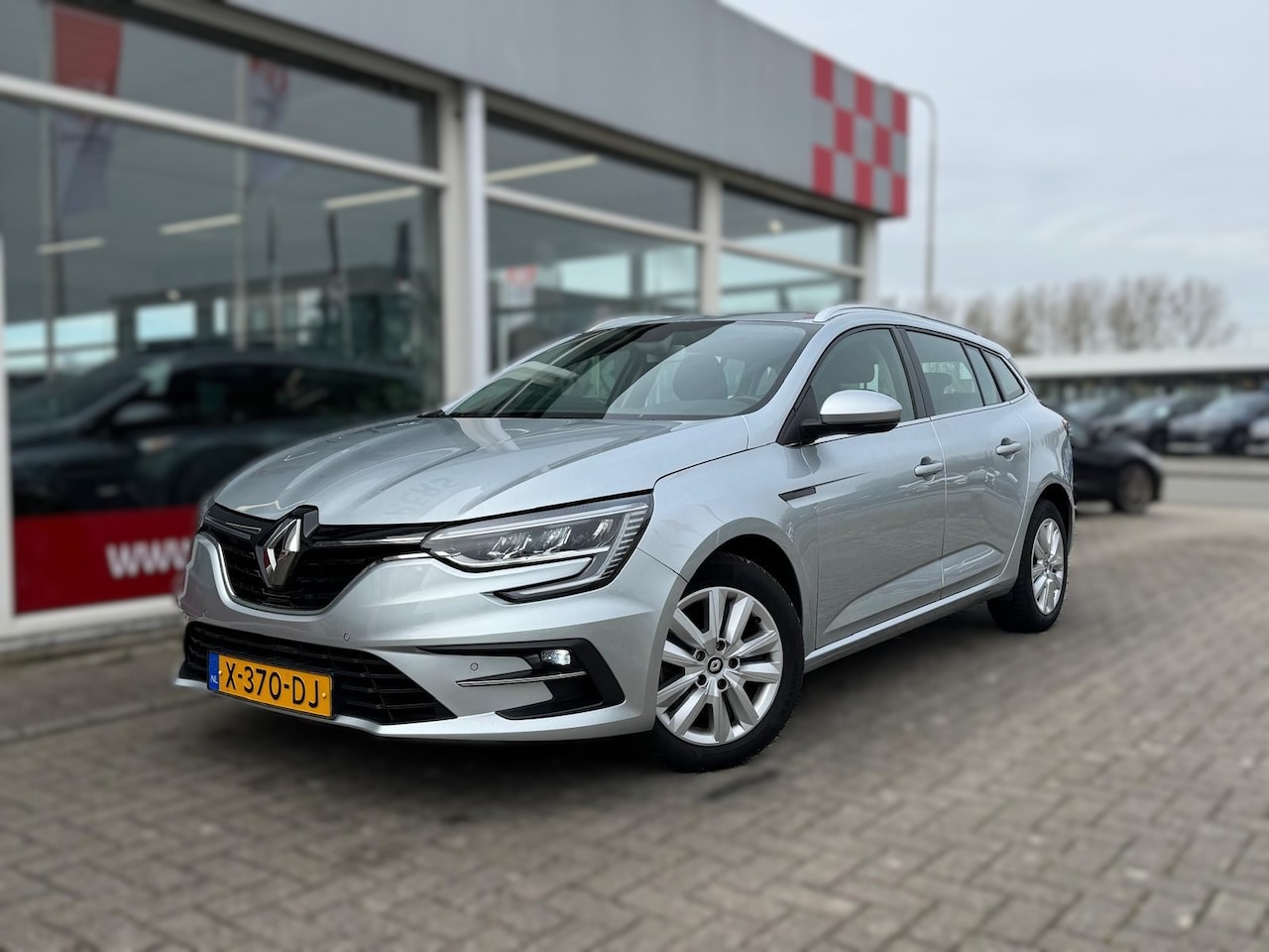 Renault Mégane Estate - 1.3 TCe 140 Equilibre |Carplay|Led|Navigatie|Cruise Control - AutoWereld.nl