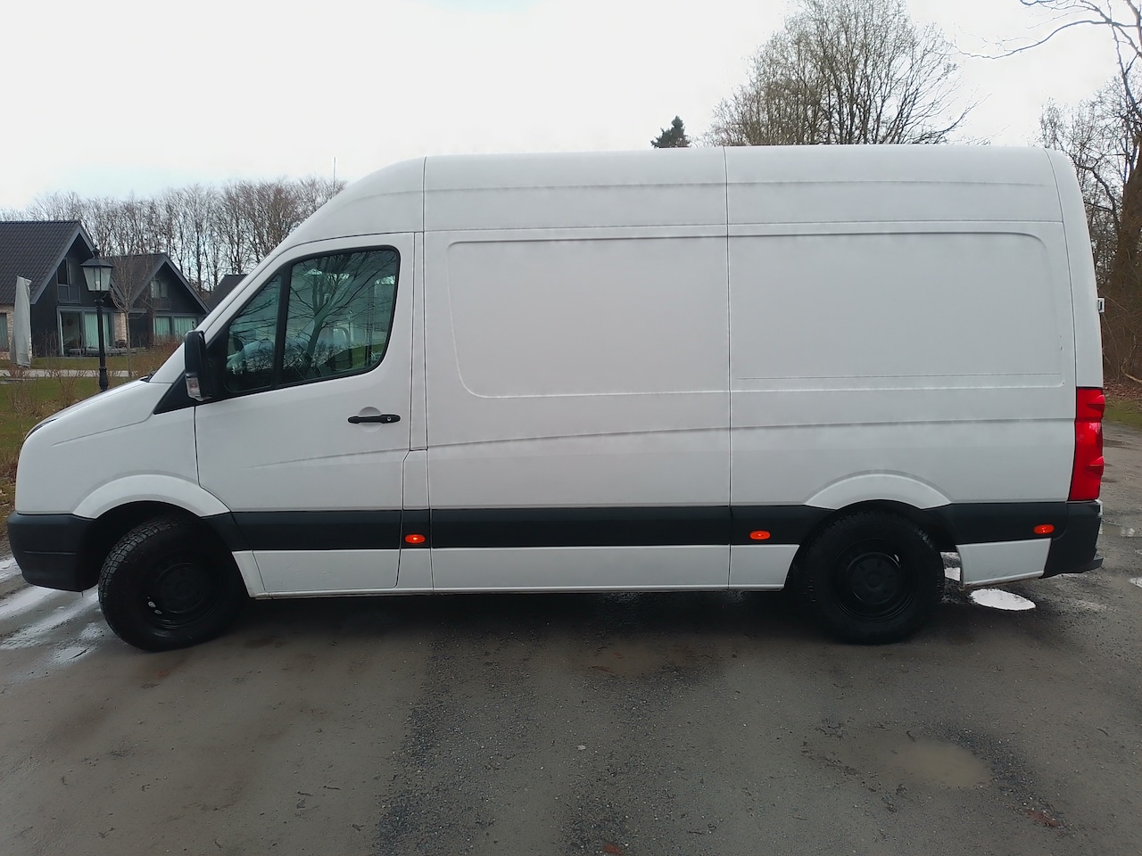 Volkswagen Crafter - 30 2.0 TDI L2H2 BM - AutoWereld.nl