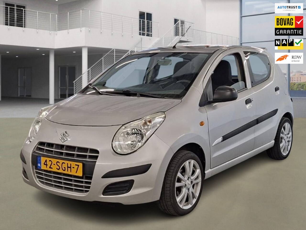 Suzuki Alto - 1.0 Comfort Plus Automaat 72.700 km +NAP NL-auto - AutoWereld.nl