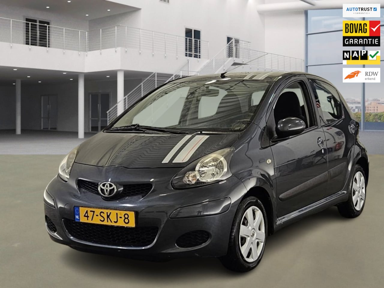 Toyota Aygo - 1.0-12V Comfort Navigator 90.400 km +NAP NL-auto - AutoWereld.nl