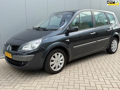 Renault Grand Scénic - 2.0-16V Privilège