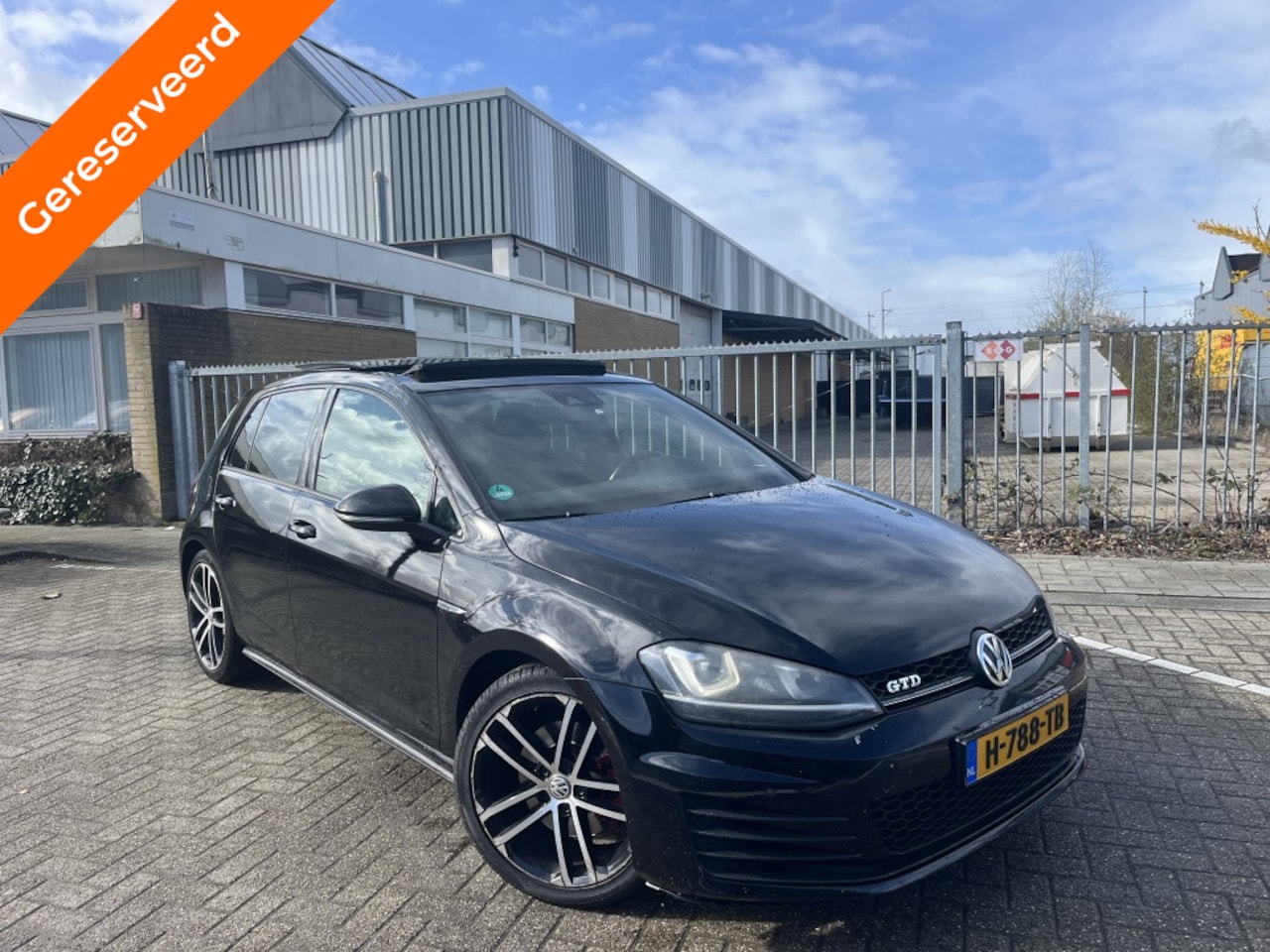 Volkswagen Golf - 2.0 TDI GTD Sportsound Flippers Panoramadak - AutoWereld.nl