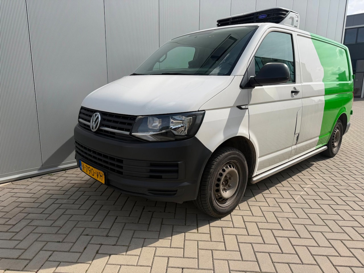 Volkswagen Transporter - 2.0 TDI L1H1 2.0 TDI L1H1 - AutoWereld.nl