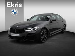 BMW 5-serie - Sedan 530e M Sportpakket | Comfortstoelen | Stuurverwarming | Head-Up Display | Harman Kar