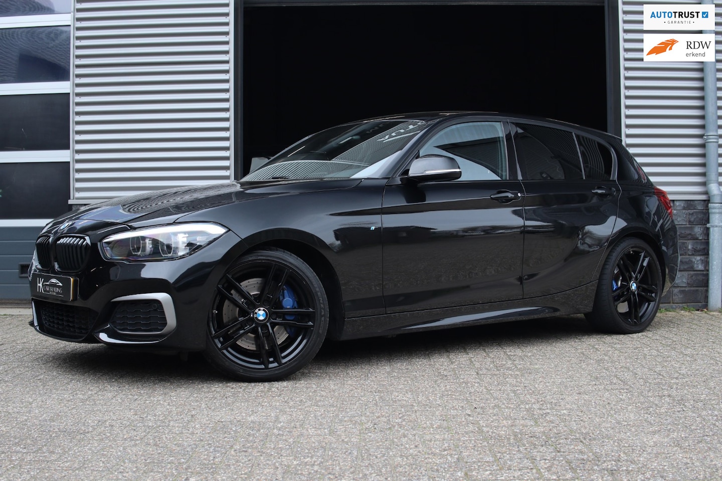 BMW 1-serie - M140i xDrive M-PERFORMANCE LED|ALCANTARA+S.VERWARMING|KEYLESS||PDC|CRUISE - AutoWereld.nl