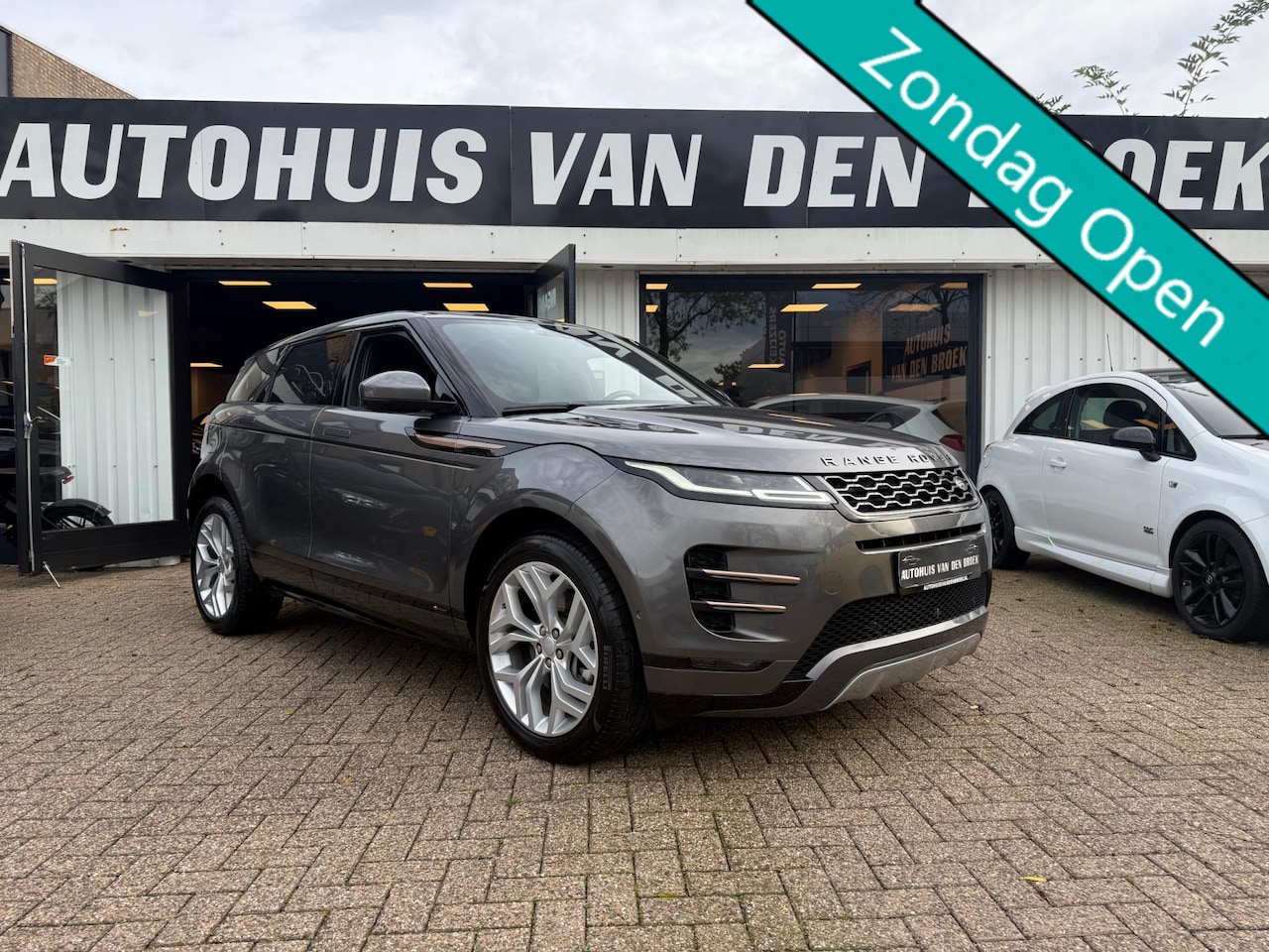 Land Rover Range Rover Evoque - 2.0 P200 AWD R-Dynamic SE|Dealer OH|Xennon|Navi|Cruise|Leder|Camera|Climate - AutoWereld.nl