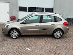 Renault Clio Estate - 1.6-16V Dynamique AUTOMAAT