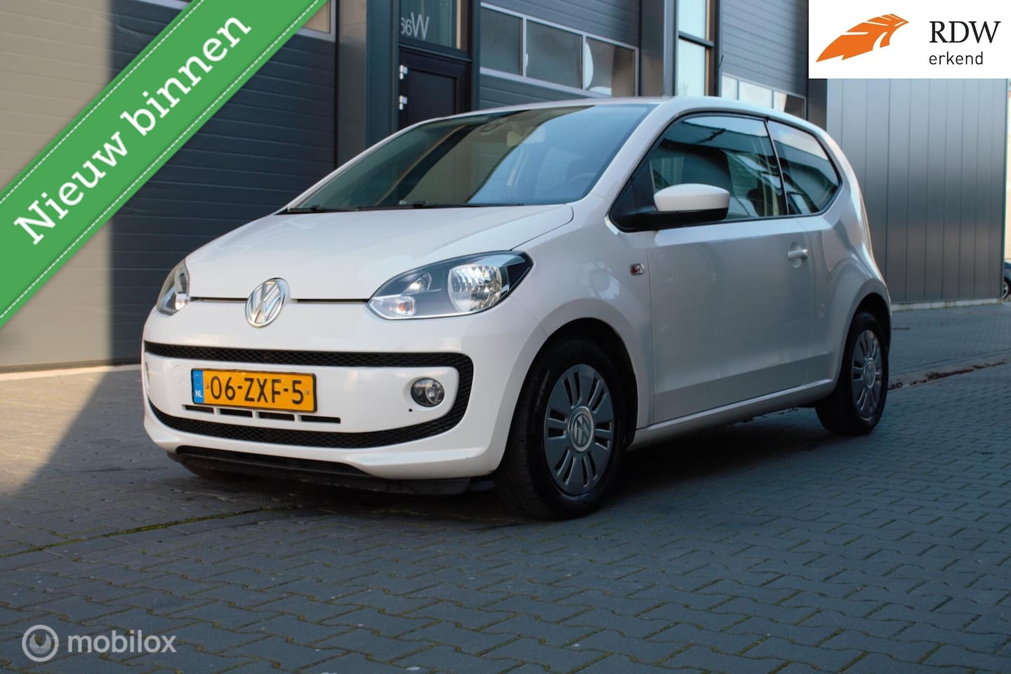 Volkswagen Up! - 1.0 move up! BlueMotion Full option!! - AutoWereld.nl