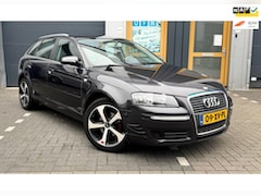 Audi A3 Sportback - 1.6 Attraction Pro Line