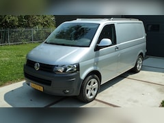 Volkswagen T5 - Buscamper / camper / kampeerwagen