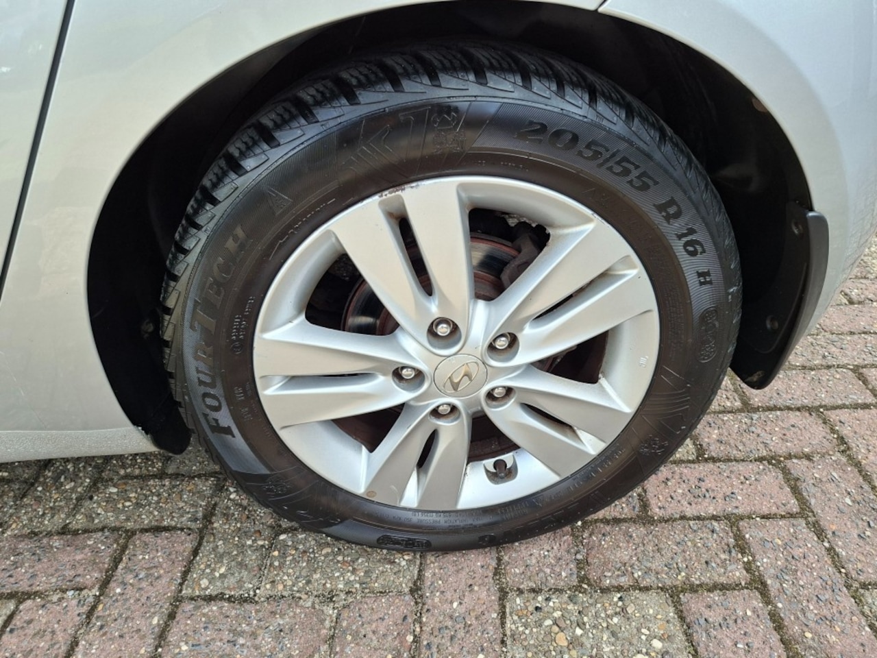 Hyundai ix20 - 1.4i i-Vision PANORAMA DAK/RADIO-CD/CLIMATE/CRUISE/ELEC.RAMEN+SPIEGELS