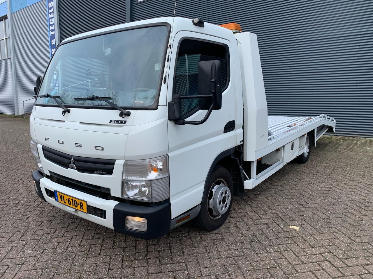 Mitsubishi Canter - 3C13 3.0 DI 340 tijhof bak euro 5 - AutoWereld.nl