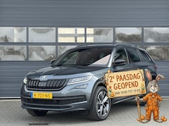 Skoda Kodiaq - 1.5 TSI SPORTLINE BUSINESS I 2E PAASDAG OPEN I AUTOMAAT I TREKHAAK I P-CAMERA I STOELVERWA