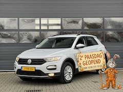 Volkswagen T-Roc - 1.0 TSI STYLE I 2E PAASDAG OPEN I NAVIGATIESYSTEEM I AIRCONDITIONING I ADAPTIVE CRUISE CON