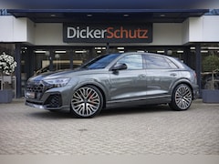 Audi Q8 - 60 TFSIe Competition Vierwielb. | Pano | Trekhaak | Massage