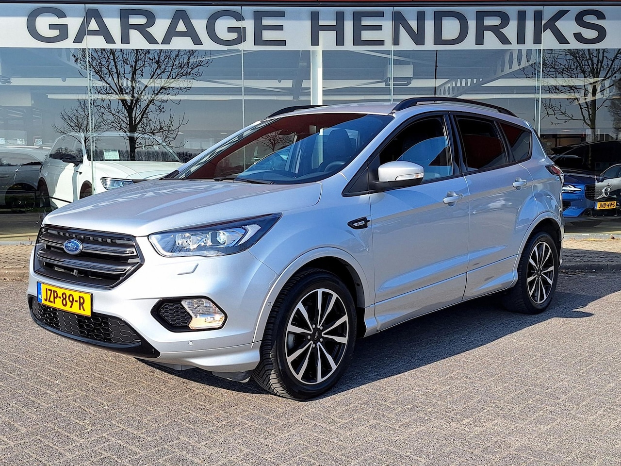 Ford Kuga - 1.5 ST Line X-Pack | Winterpack | X-Pack | Navi | Sony Audio | - AutoWereld.nl