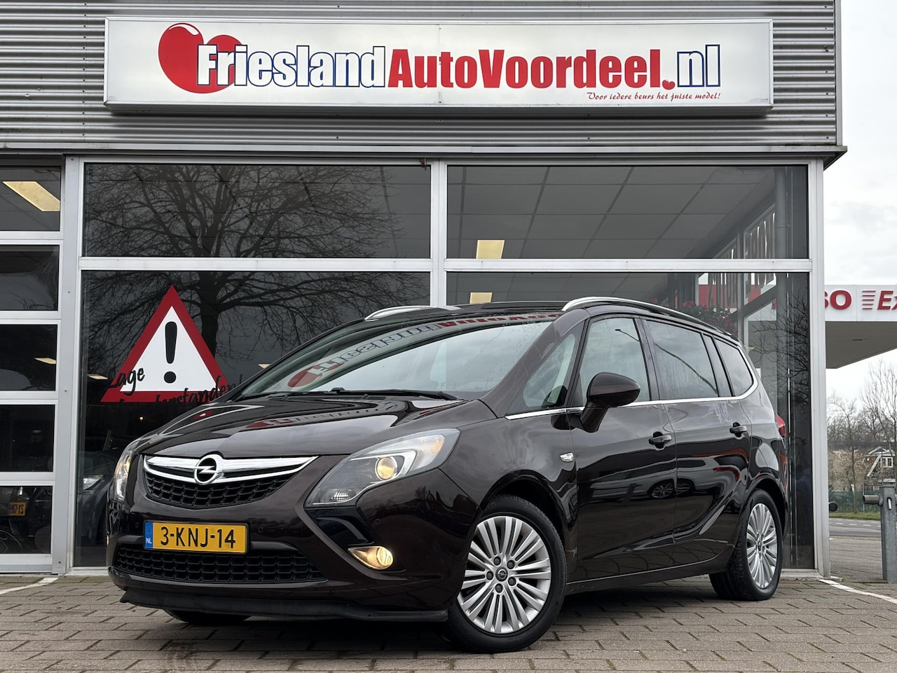 Opel Zafira Tourer - 1.4 Design Edition / 1e Eigenaar! / Dealer Onderhouden / 166.800 KM / Rijklaar! - AutoWereld.nl