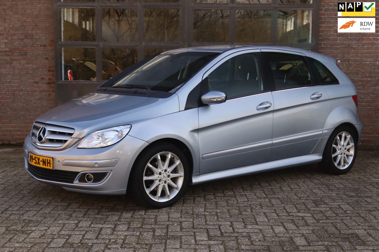 Mercedes-Benz B-klasse - 200 AUT|CC|AC|PDC|Nieuwe APK - AutoWereld.nl