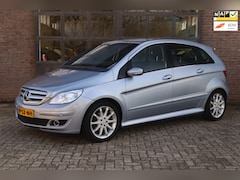 Mercedes-Benz B-klasse - 200 AUT|CC|AC|PDC|Nieuwe APK
