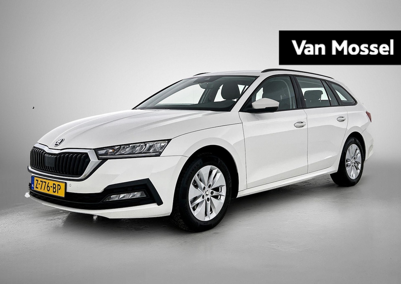 Skoda Octavia Combi - 1.0 e-TSI Business Edition 1.0 e-TSI Business Edition - AutoWereld.nl