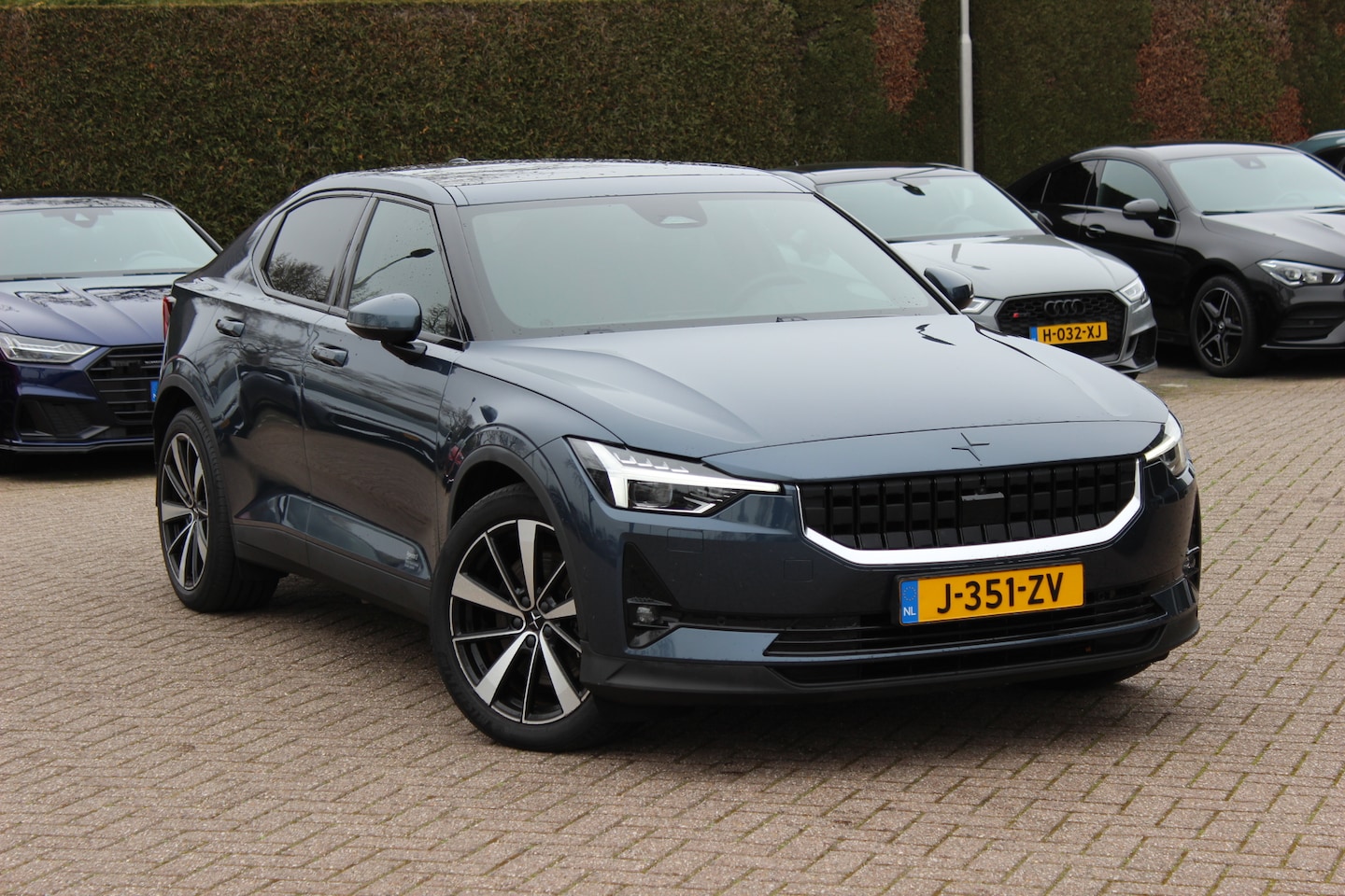 Polestar 2 - Long Range Dual Motor Launch Edition 78kWh / SoH 92,9% / Trekhaak / Panoramadak / 360Camer - AutoWereld.nl