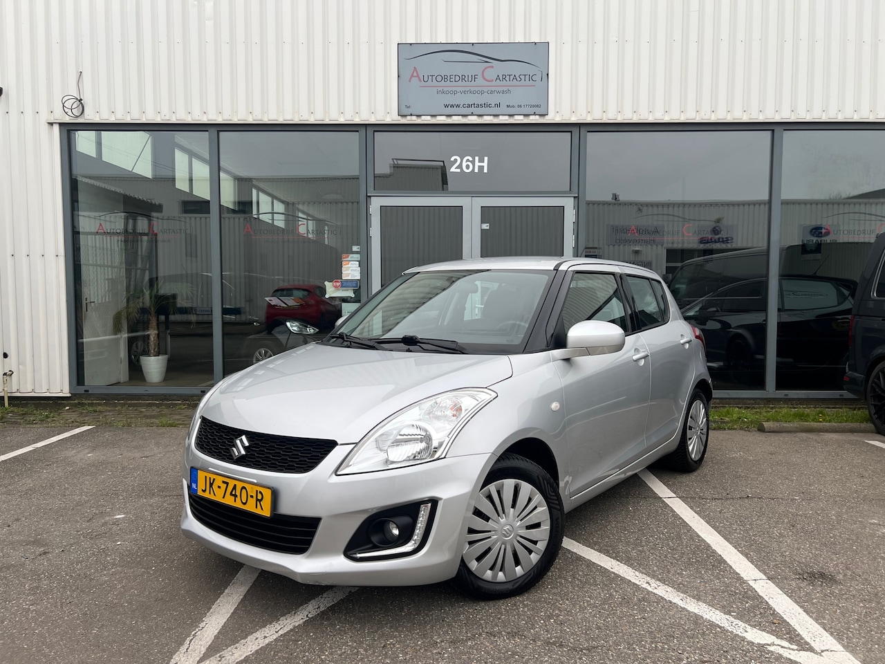 Suzuki Swift - 1.2 Comfort EASSS AIRCO | CRUISE | TREKHAAK | ONDERHOUDSHISTORIE | APK - AutoWereld.nl