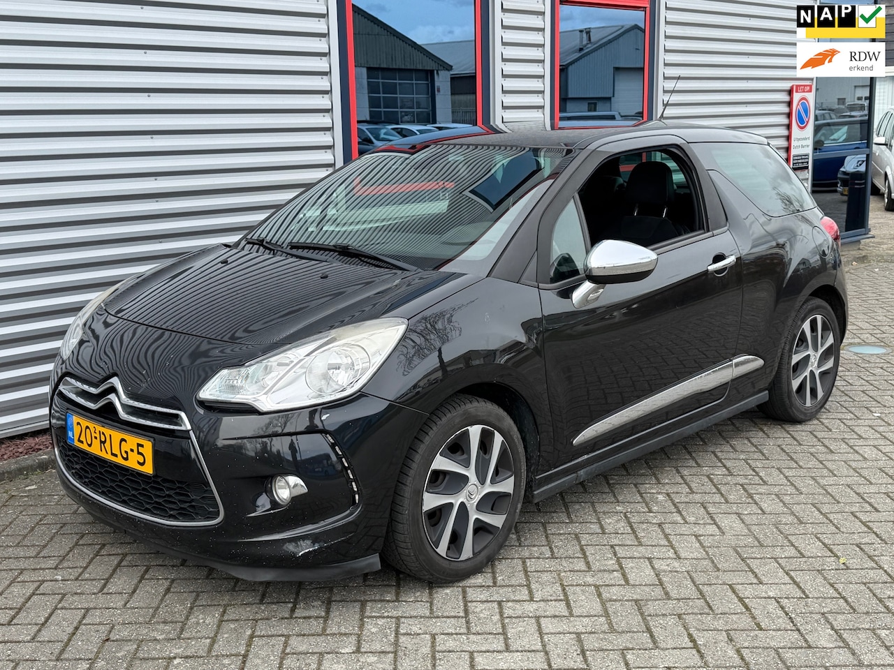 Citroën DS3 - 1.6 e-HDi So Chic Navigatie Climatronic - AutoWereld.nl