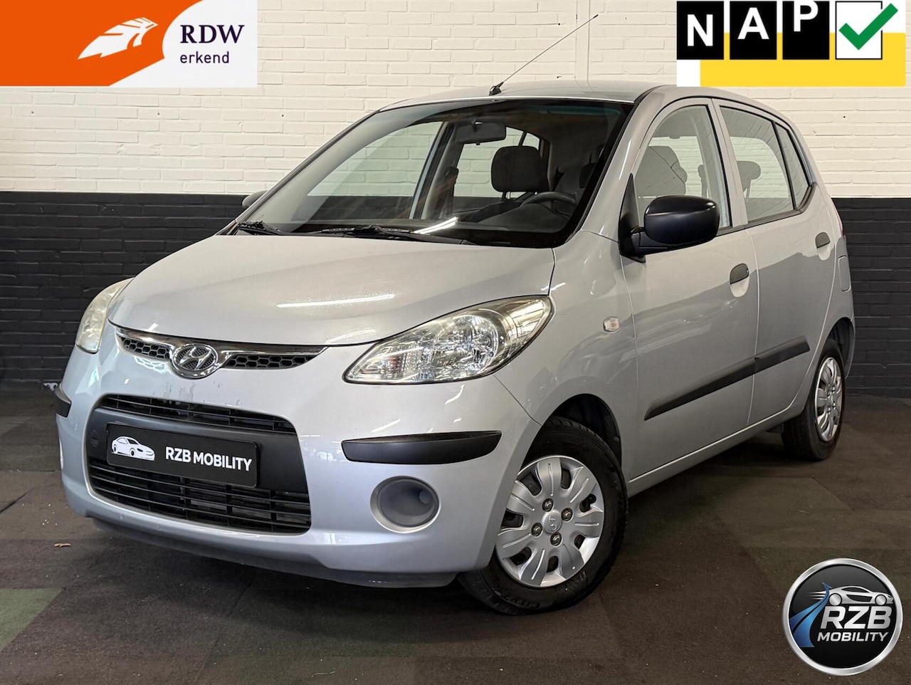 Hyundai i10 - 1.1 Active Cool Airco Parkeersensoren 2e eig NAP - AutoWereld.nl