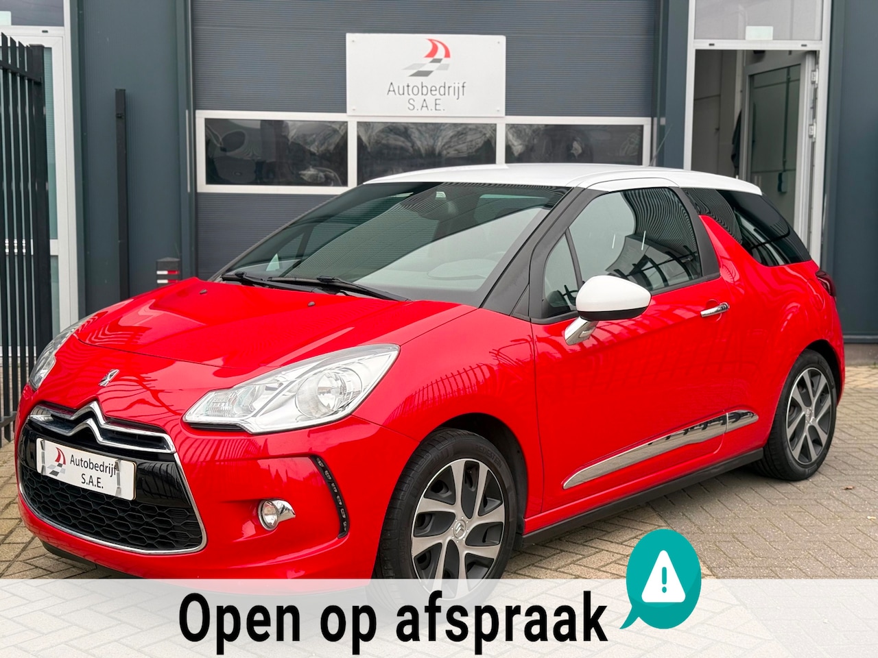 Citroën DS3 - 1.2 VTi Chic NAVI CRUISE BLUETOOTH TREKHAAK LED ! - AutoWereld.nl