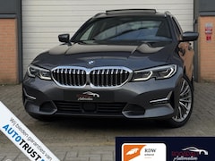 BMW 3-serie Touring - 330e High Executive / PANO / TRKHAAK