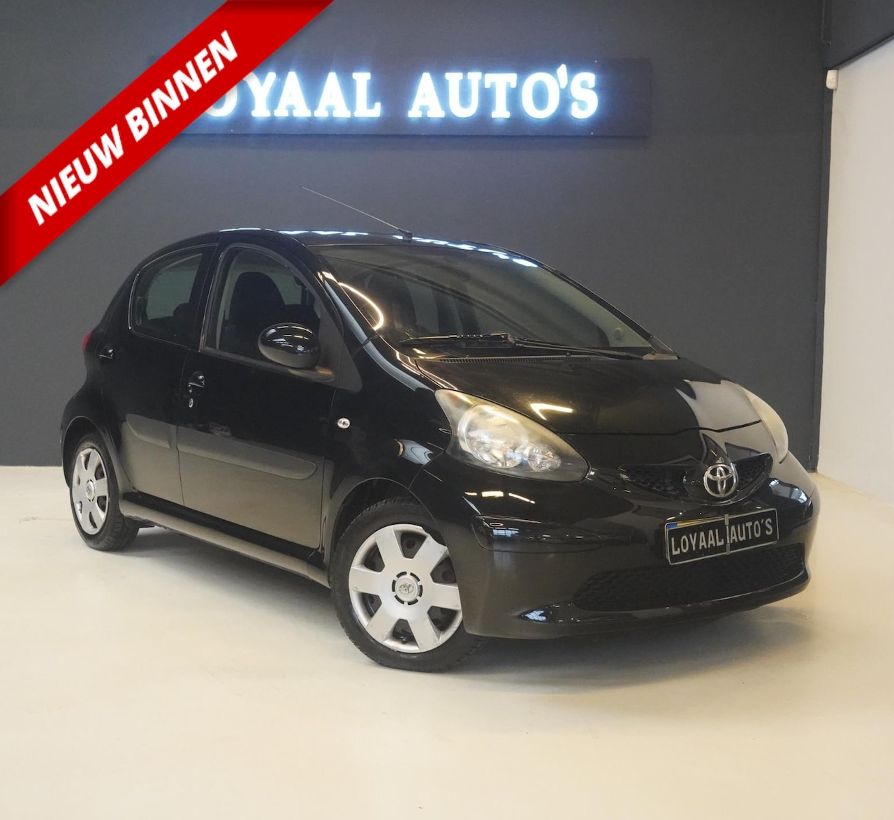 Toyota Aygo - 1.0-12V + | 1E EIGENAAR | AIRCO | ELEK.RAMEN | APK | NAP. - AutoWereld.nl