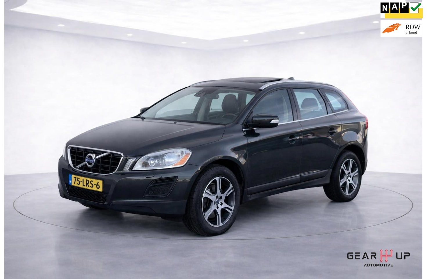 Volvo XC60 - 2.0T Summum CLIMA|PANO|CRUISE|LEER|XENON|NAP| - AutoWereld.nl