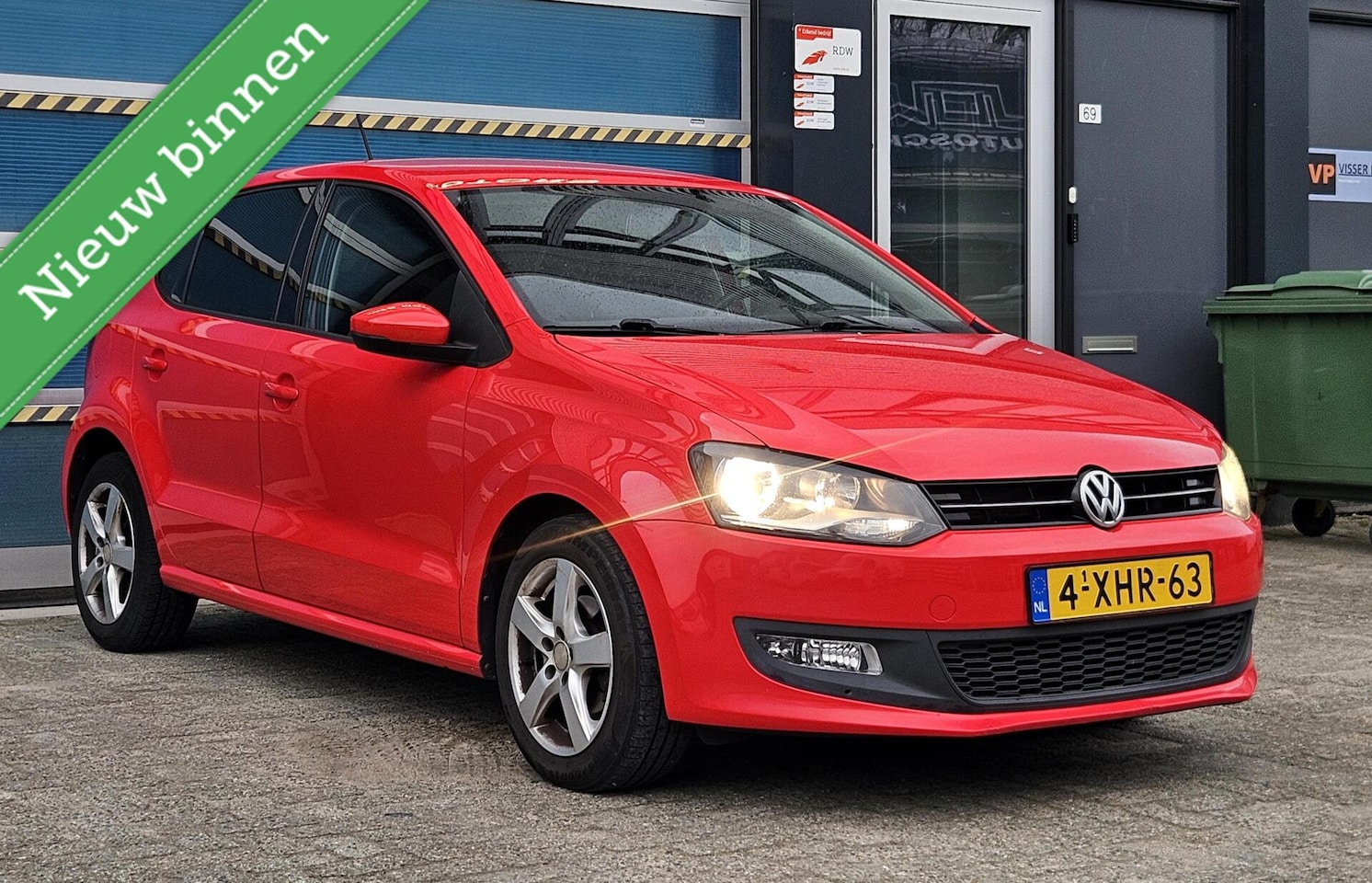 Volkswagen Polo - 1.2 TSi Comfortline 5 Deurs Airco 2 Sleutels - AutoWereld.nl