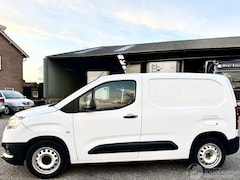 Toyota ProAce City - 1.5 D-4D 131pk 8-Traps aut + f1 Live - nap - camera - apple carplay + android - airco - cr