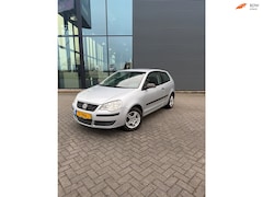 Volkswagen Polo - 1.2 Trendline