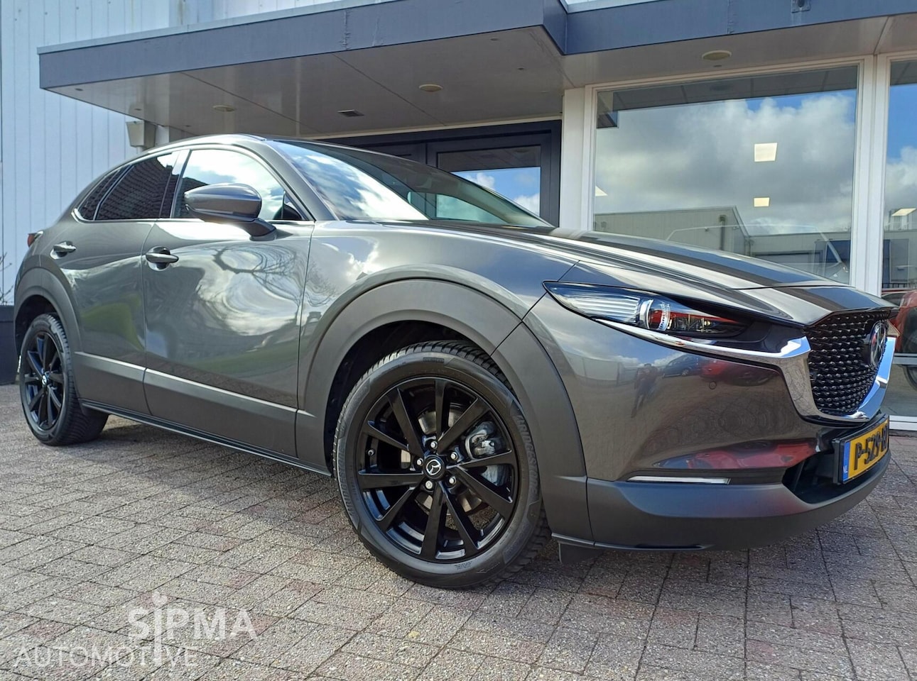 Mazda CX-30 - 2.0 e-SkyActiv-X/Sportive/Led/Hud/Camera/NL-auto - AutoWereld.nl
